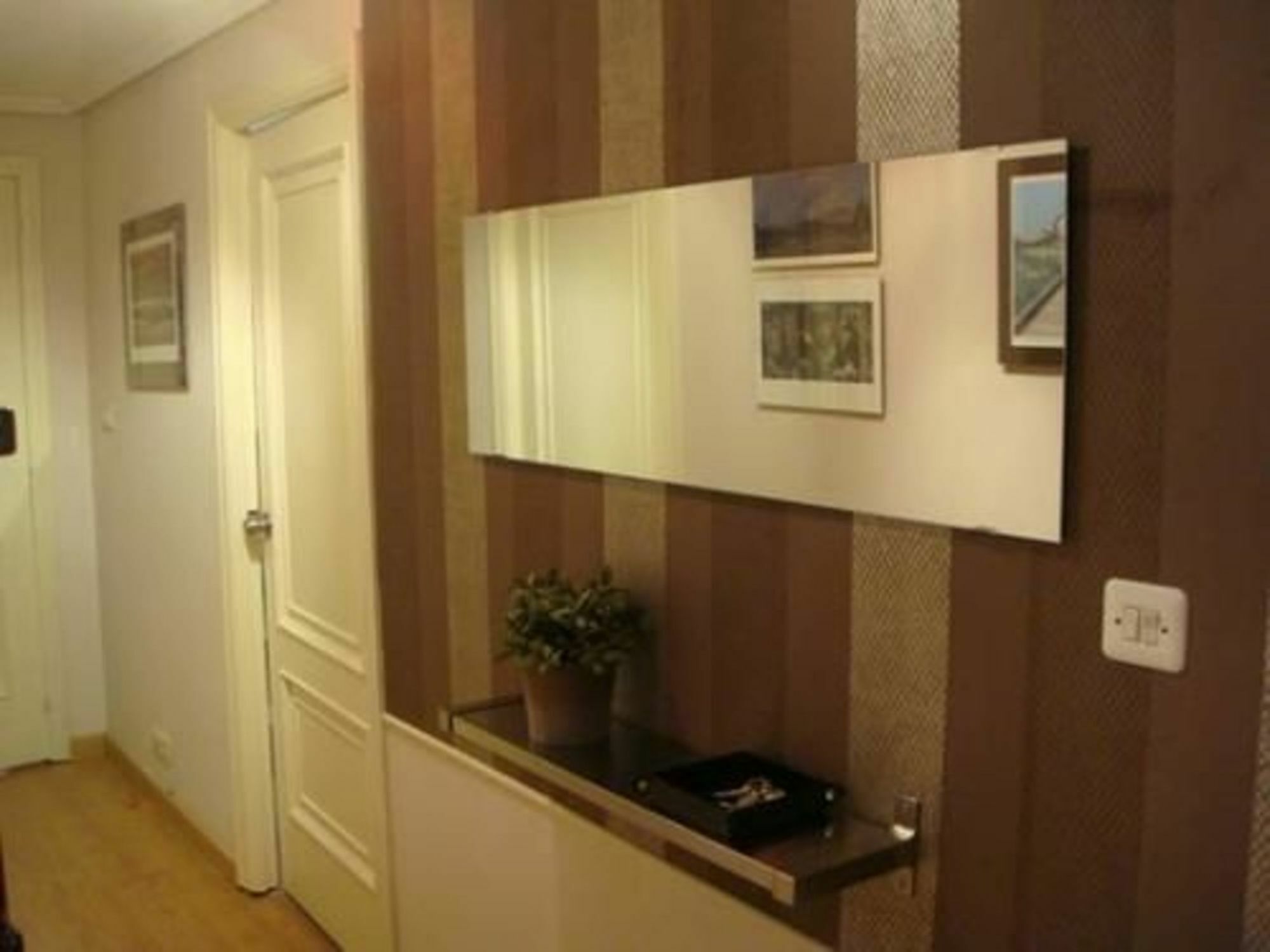 Santiago De Compostela 100068 4 Bedroom Apartment By Mo Rentals Екстериор снимка